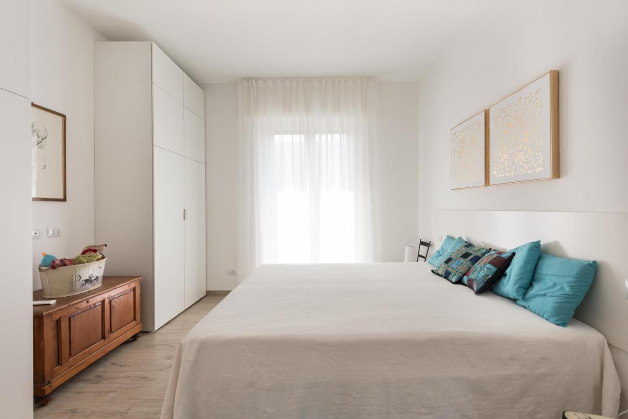 Modern Flat Alberti Arno River Lift&terraces Appartamento *
